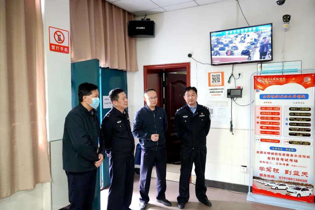 1645409339319041.jpg 1642319691293907.jpg