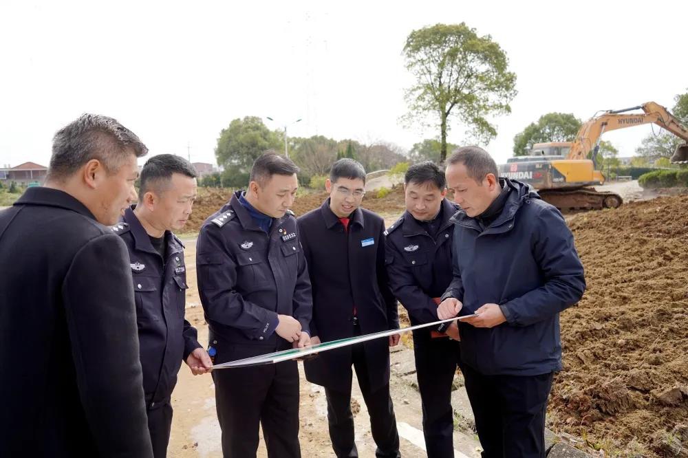 1645410056262451.jpg 1644983166135558.jpg