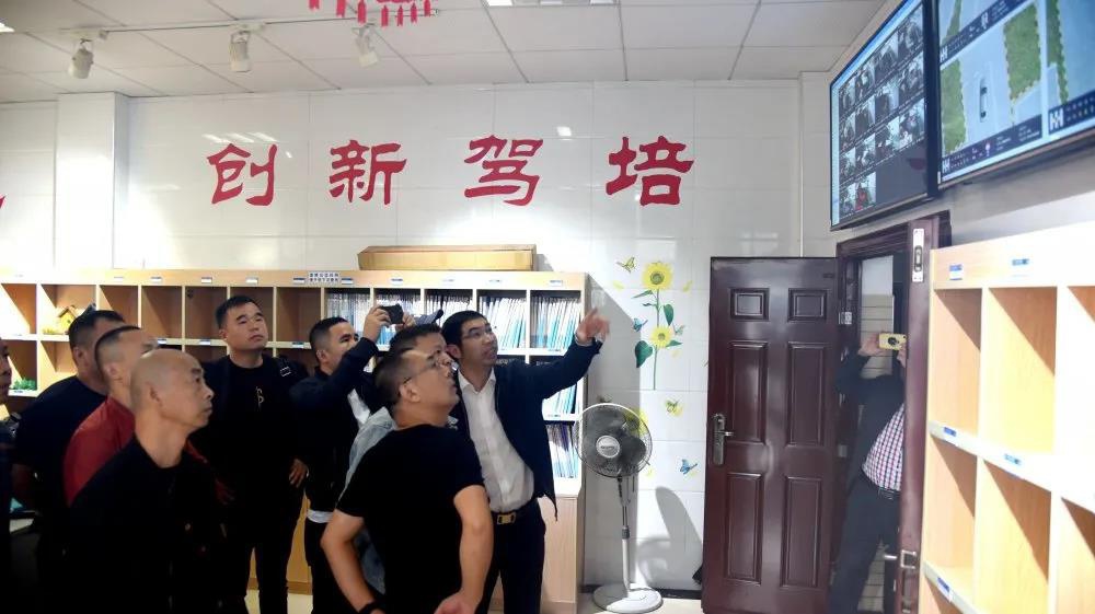 1646293040237844.jpg 1602060962715274.jpg