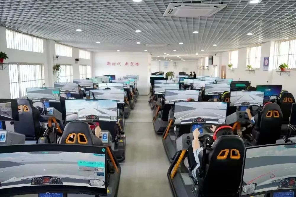 1685937228363403.jpg 640 (2).jpg